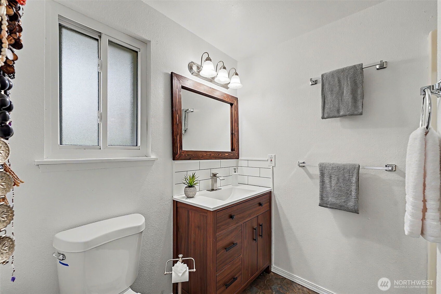 11123 Shaw Road Southeast Yelm, WA 98597 - Photo 18 of 35 Gallery Image 18