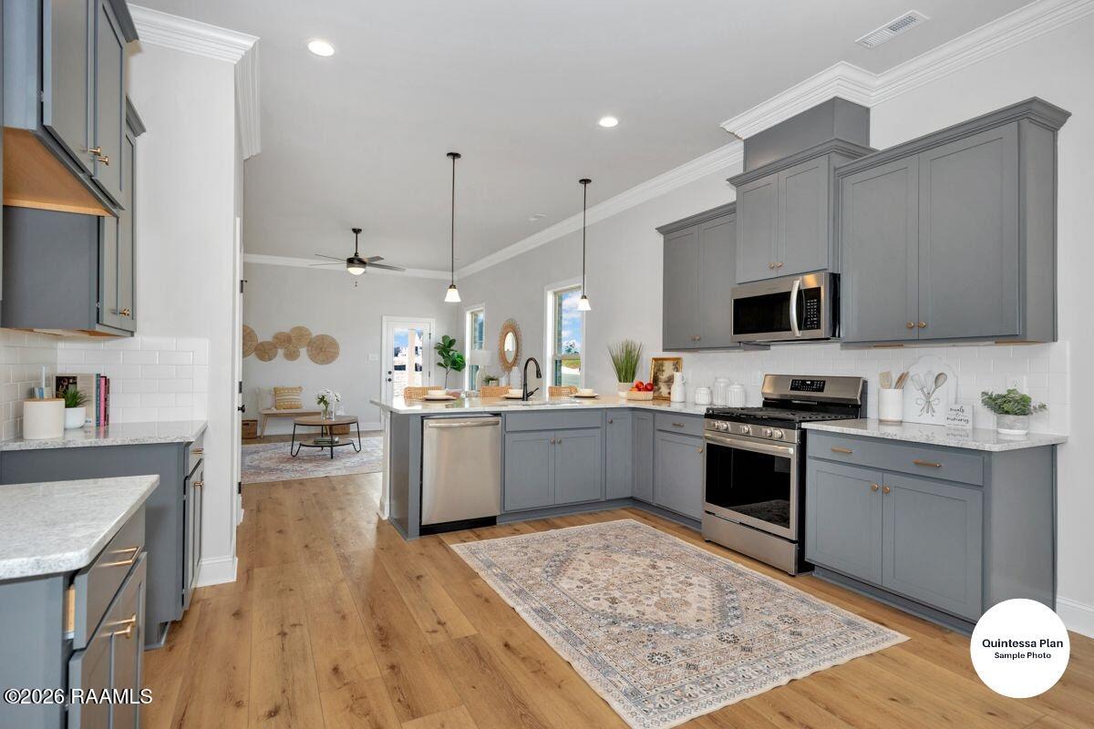 132 Ridley Lane Youngsville, LA 70592 - Photo 4 of 8 KITCHEN