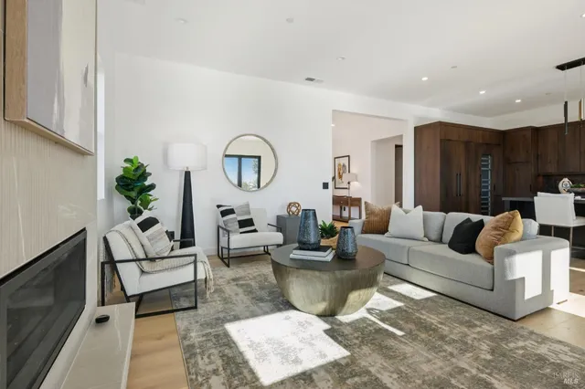 $2,150,000 | 2156 Wedgewood Way, Santa Rosa, CA 95404