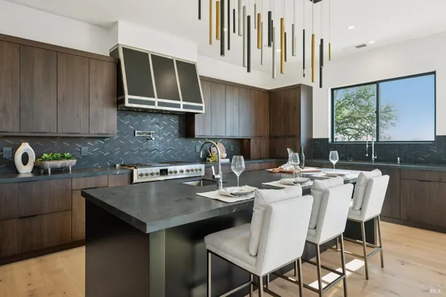 $2,150,000 | 2156 Wedgewood Way, Santa Rosa, CA 95404