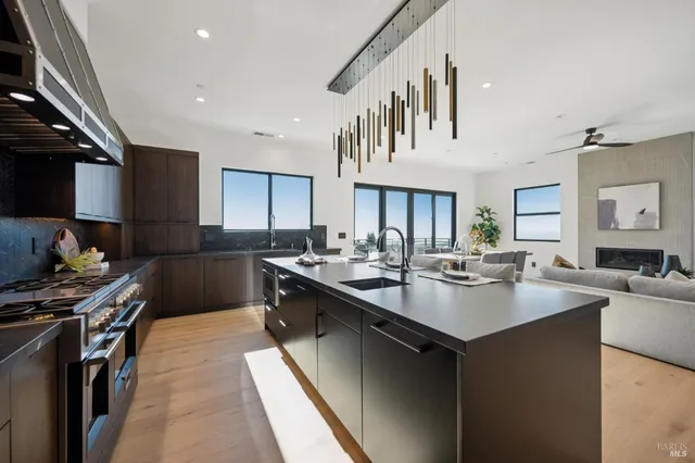 $2,150,000 | 2156 Wedgewood Way, Santa Rosa, CA 95404