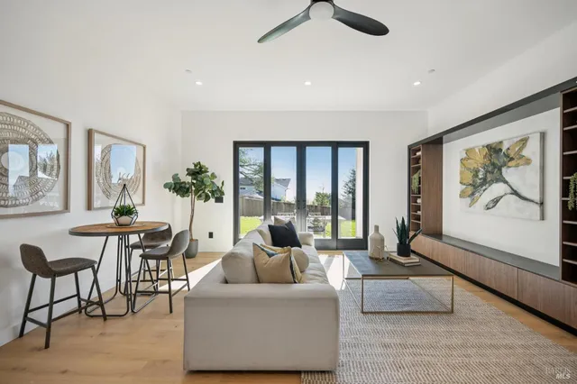 $2,150,000 | 2156 Wedgewood Way, Santa Rosa, CA 95404