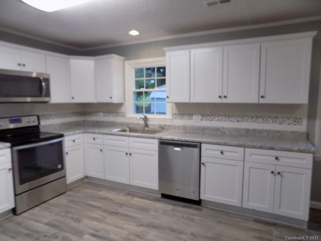 161 Amos Road Forest City, NC 28043 - Photo 4 of 17