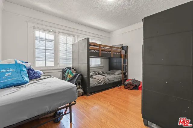 $1,550,000 | 1807 North Van Ness Avenue, Los Angeles, CA 90028