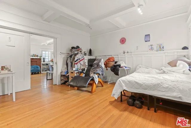 $1,550,000 | 1807 North Van Ness Avenue, Los Angeles, CA 90028