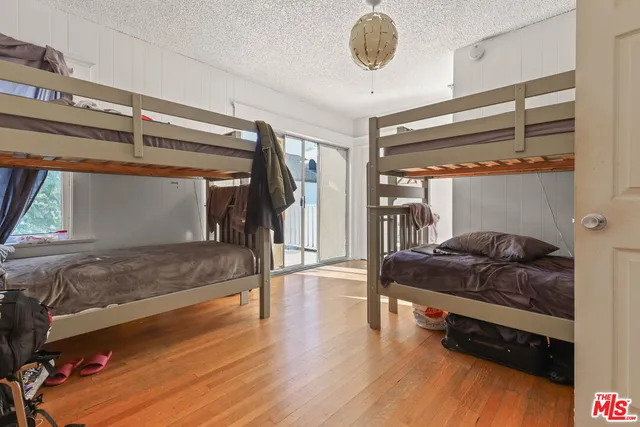 $1,550,000 | 1807 North Van Ness Avenue, Los Angeles, CA 90028