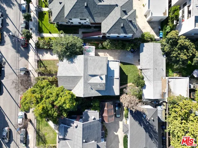 $1,550,000 | 1807 North Van Ness Avenue, Los Angeles, CA 90028