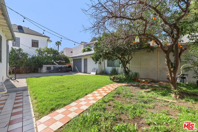 $1,550,000 | 1807 North Van Ness Avenue, Los Angeles, CA 90028