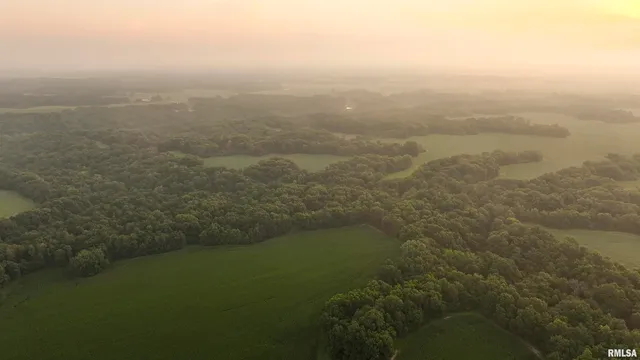 $620,000 | 6188 East Howard Road, Smithfield, IL 61477