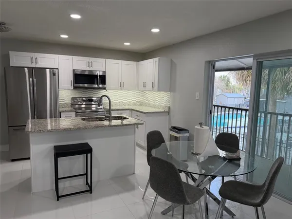 $1,500 | 2549 North Alafaya Trail, Unit 96, Orlando, FL 32826