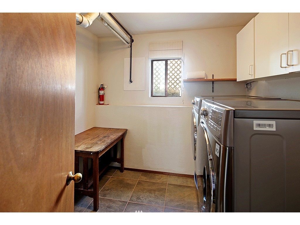 3716 Southwest Austin Street Seattle, WA 98126 - Photo 16 of 21 Gallery Image 16