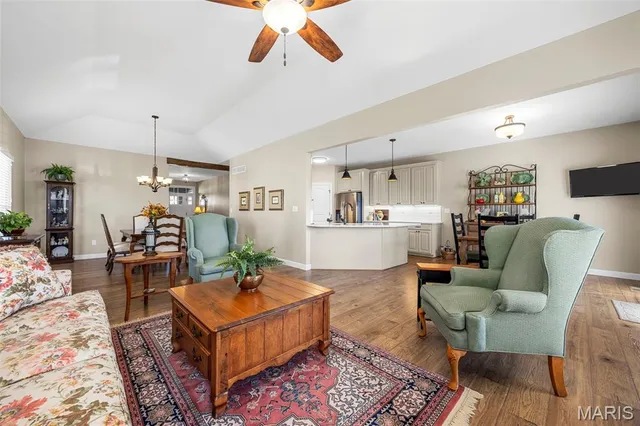 $479,900 | 212 Colonial Crossing, Wentzville, MO 63385