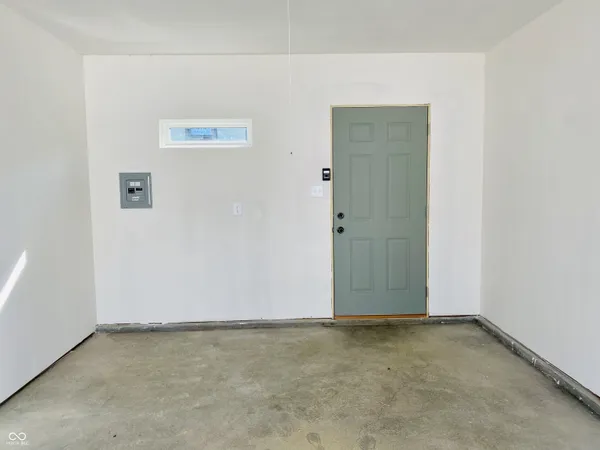 $2,000 | 734 Orange Street, Indianapolis, IN 46203