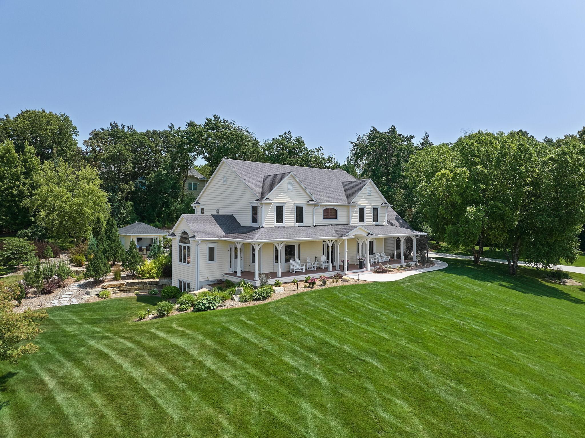 956 Hunters Point Lane Southwest Rochester, MN 55902 - Photo 1 of 1
