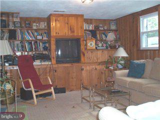 2804 North Kent Road Broomall, PA 19008 - Photo 5 of 5 Gallery Image 5