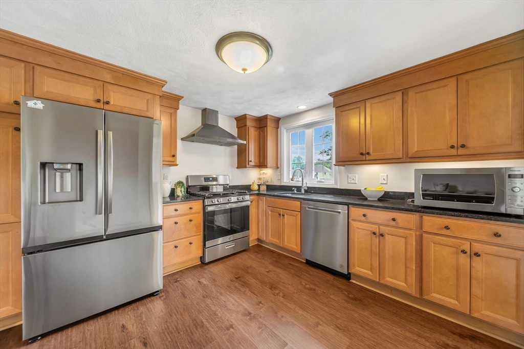 2 Rutgers Road Andover, MA 01810 - Photo 13 of 40