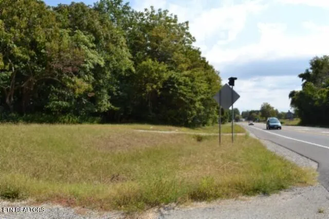 $249,900 | 1046 Livingston Highway, Byrdstown, TN 38549