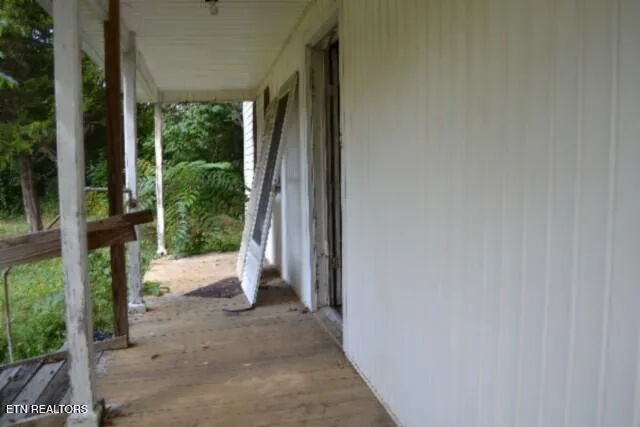 $249,900 | 1046 Livingston Highway, Byrdstown, TN 38549