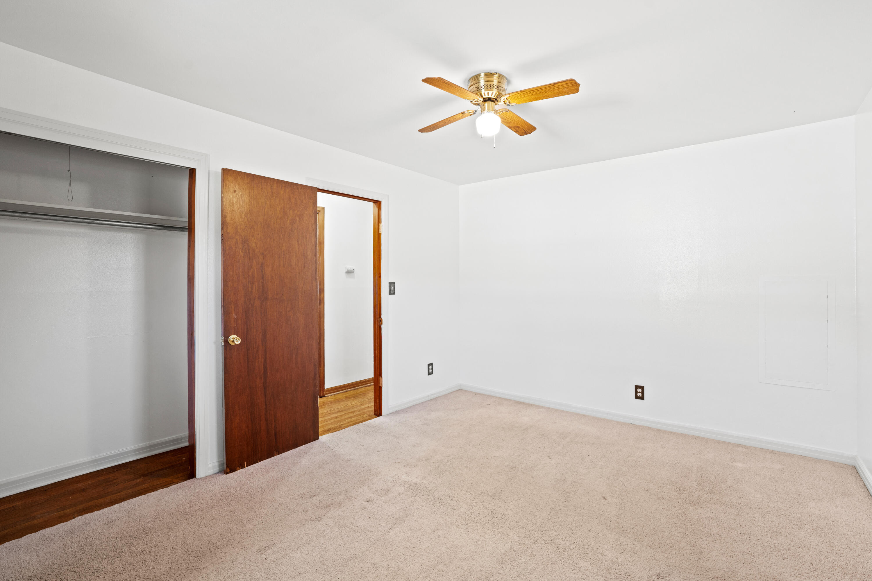 6 Timmer Lane Mount Pleasant, WI 53406 - Photo 15 of 30 Primary Bedroom