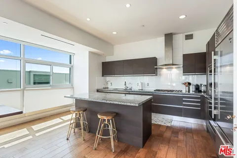 $1,785,000 | 3111 Vía Dolce, Unit 404, Marina del Rey, CA 90292