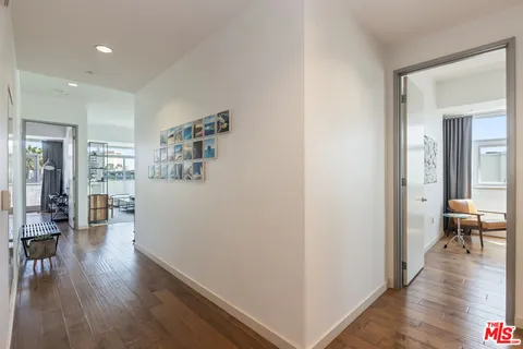 $1,785,000 | 3111 Vía Dolce, Unit 404, Marina del Rey, CA 90292