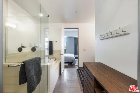 $1,785,000 | 3111 Vía Dolce, Unit 404, Marina del Rey, CA 90292