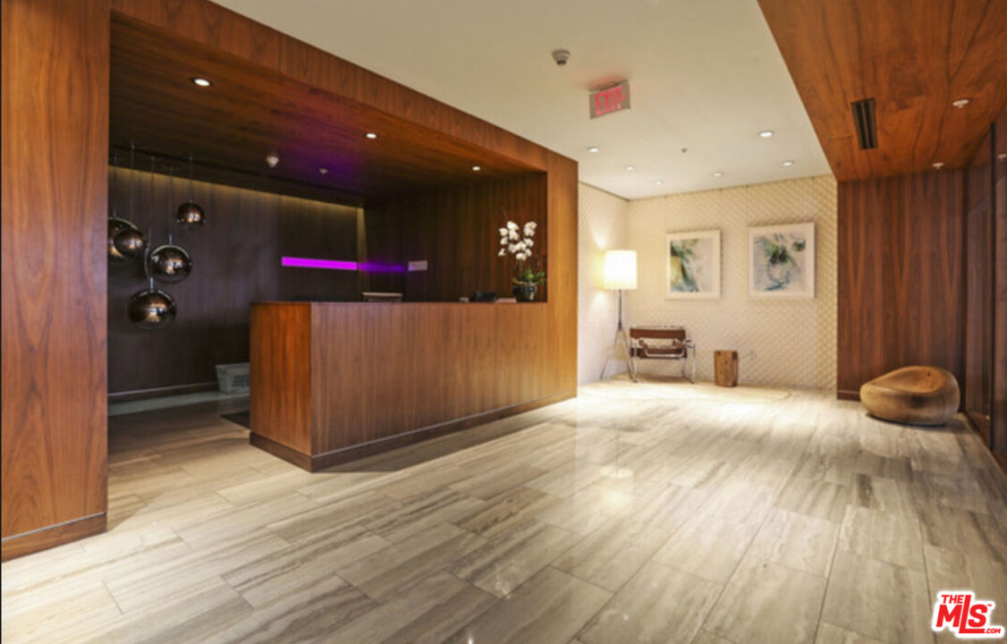 3111 Vía Dolce, Unit 404 Marina del Rey, CA 90292 - Photo 41 of 46