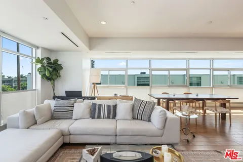 $1,785,000 | 3111 Vía Dolce, Unit 404, Marina del Rey, CA 90292