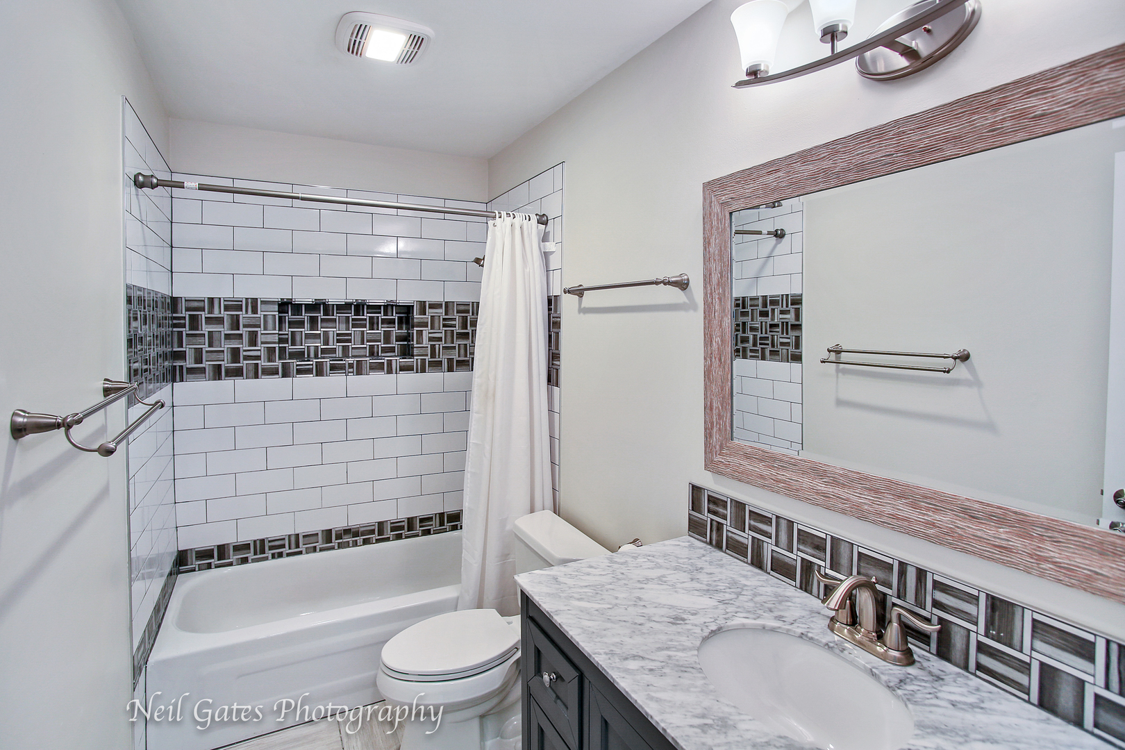 397 Springlake Lane, Unit B Aurora, IL 60504 - Photo 13 of 23