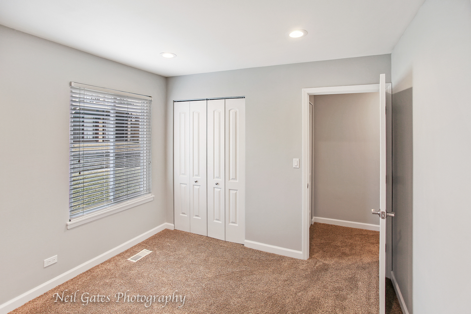 397 Springlake Lane, Unit B Aurora, IL 60504 - Photo 19 of 23