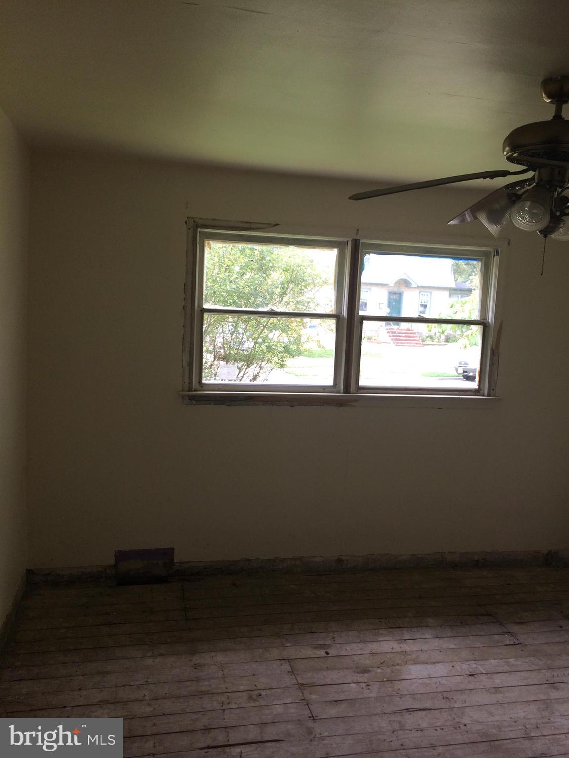 16 Minnehaha Road Somerdale, NJ 08083 - Photo 7 of 10 Gallery Image 7