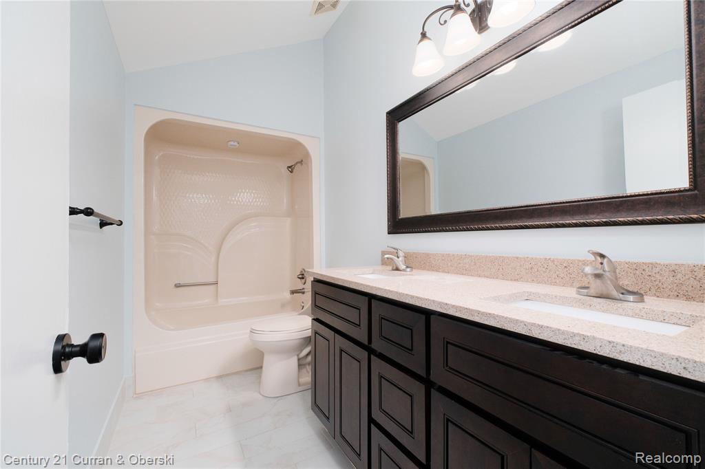 1083 North Livernois Road Rochester, MI 48306 - Photo 26 of 66