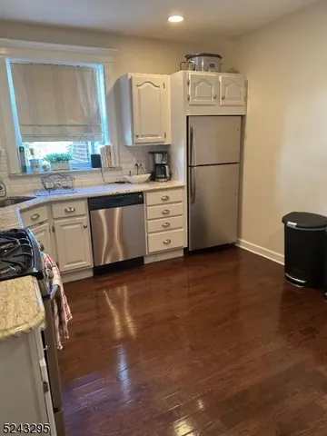 $3,850 | 61 South Fullerton Avenue, Montclair, NJ 07042