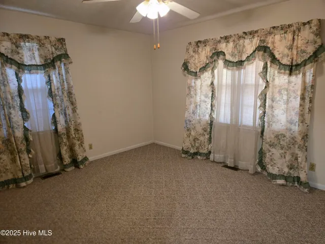 $230,000 | 1703 Lake Drive, Laurinburg, NC 28352