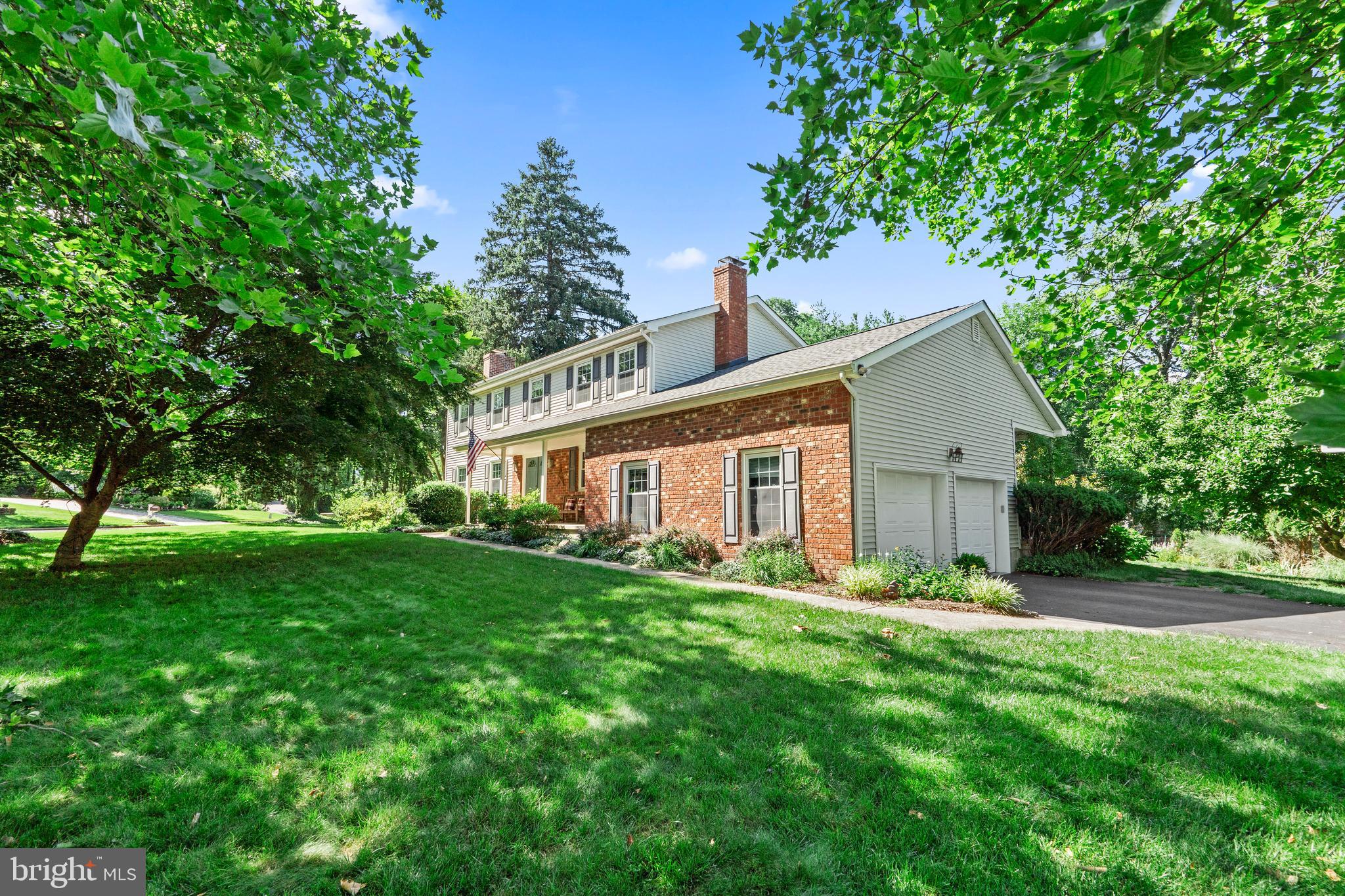 14 Springwood Drive Lawrenceville, NJ 08648 - Photo 3 of 57