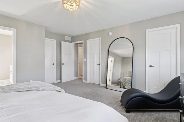 $895,000 | 6426 Agate Trail, Inver Grove Heights, MN 55077