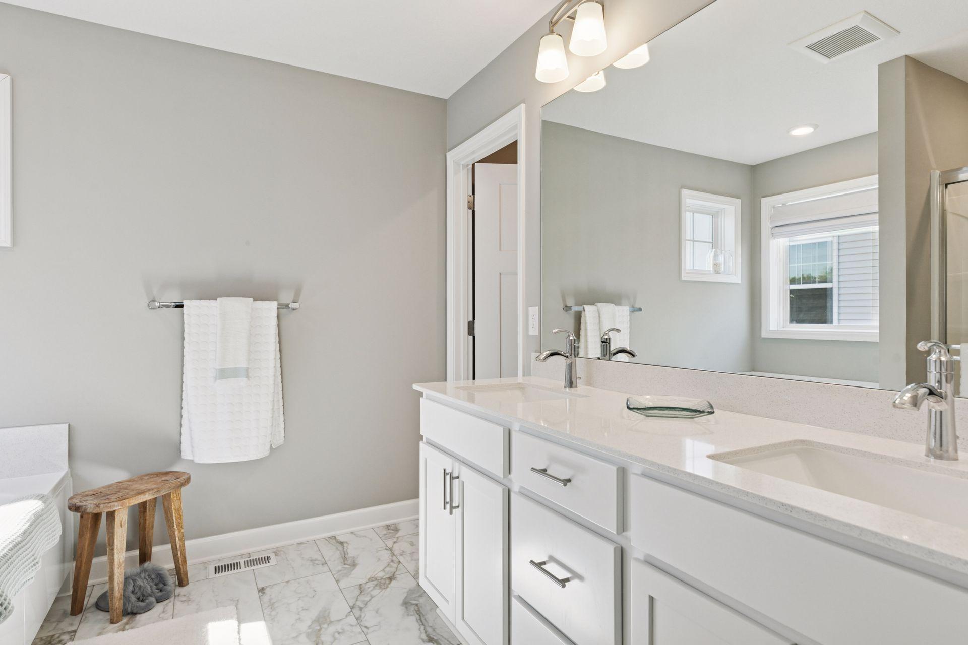 6426 Agate Trail Inver Grove Heights, MN 55077 - Photo 17 of 43