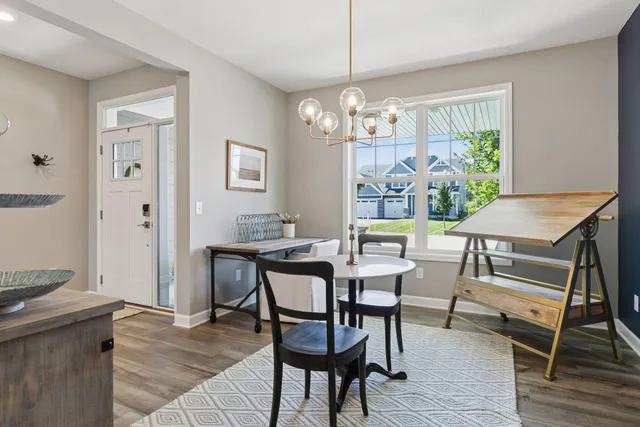 $895,000 | 6426 Agate Trail, Inver Grove Heights, MN 55077