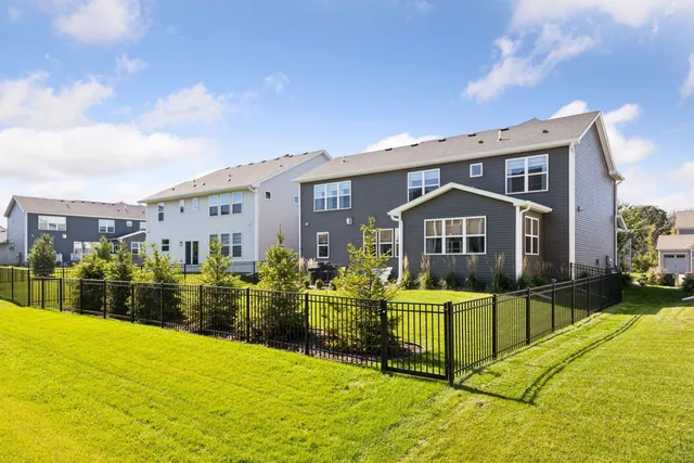 $895,000 | 6426 Agate Trail, Inver Grove Heights, MN 55077