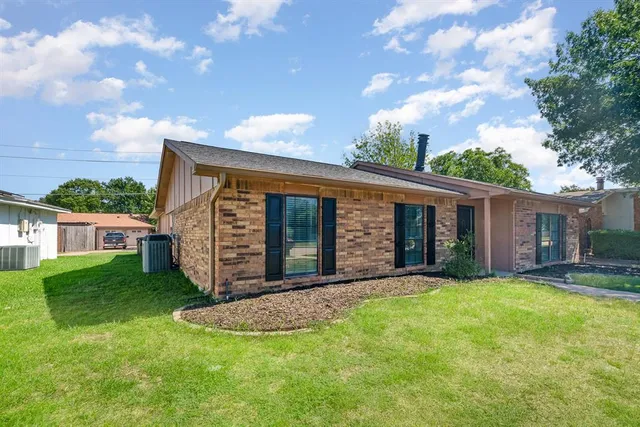 $340,000 | 1205 Coffeyville Court, Plano, TX 75023