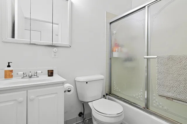 $575,000 | 2100 14th Avenue South, Minneapolis, MN 55404