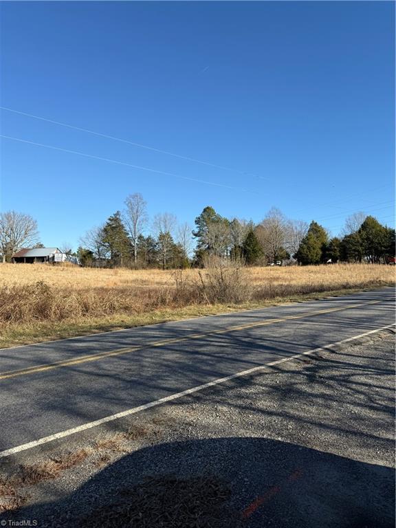1295 Angell Road Madison, NC 27025 - Photo 12 of 22 Gallery Image 12
