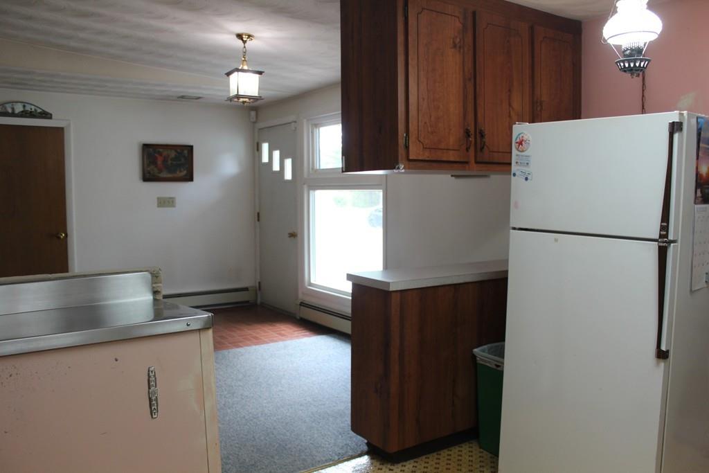 32 Swanson Road Framingham, MA 01701 - Photo 9 of 35
