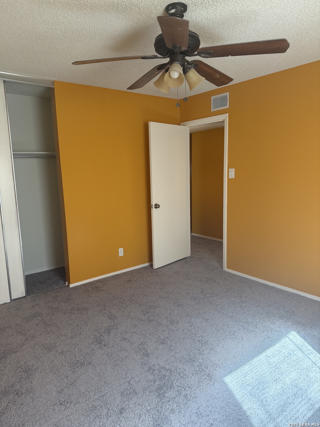 5435 Callaghan Road San Antonio, TX 78228 - Photo 23 of 38