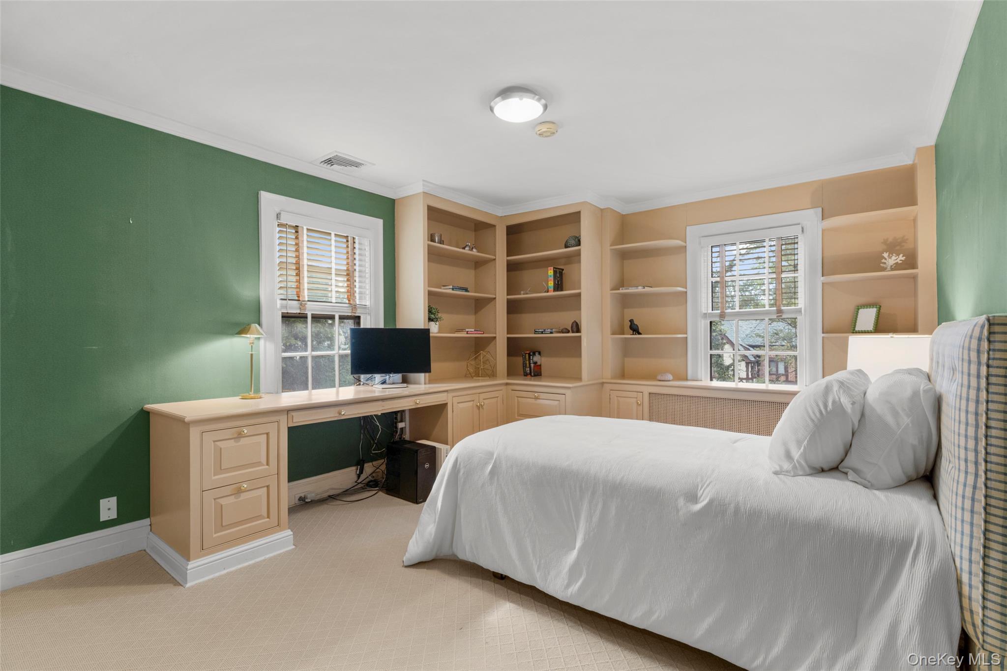 260 Overlook Road New Rochelle, NY 10804 - Photo 23 of 48 Gallery Image 23