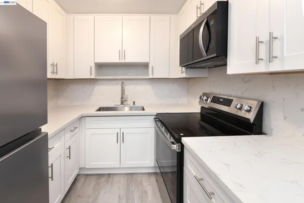 $2,200,000 | 1720 Hearst Avenue, Berkeley, CA 94703