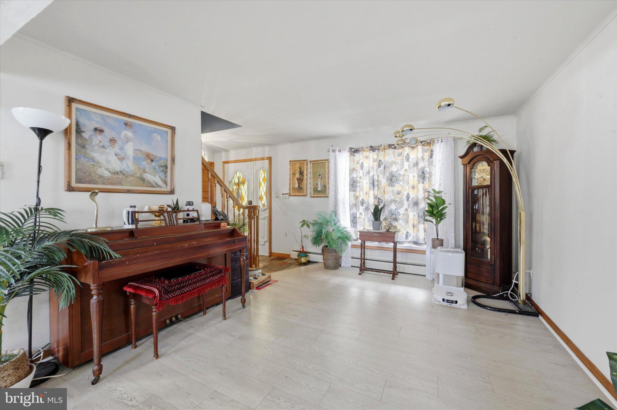630 Mt Alverno Road Media, PA 19063 - Photo 4 of 35