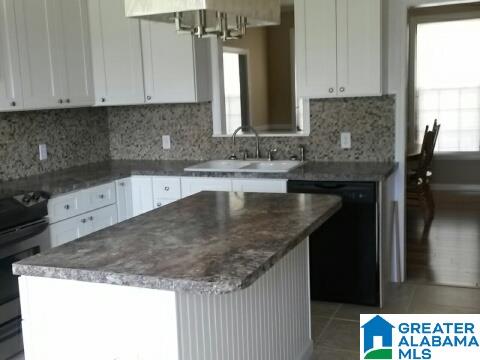 2 Grandview Drive Oneonta, AL 35121 - Photo 3 of 34