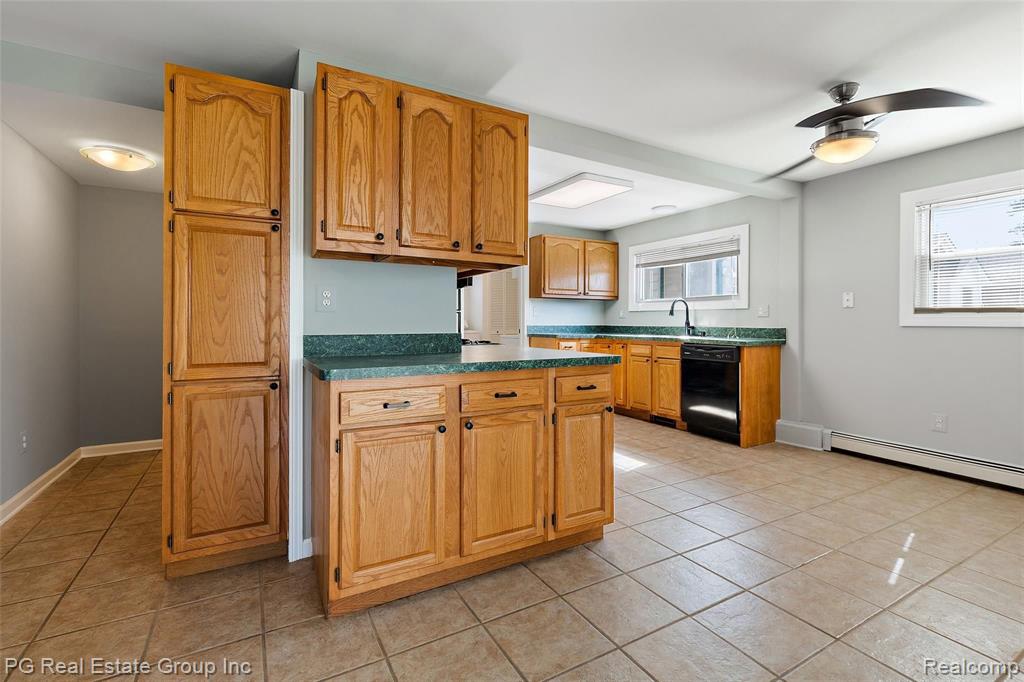 58736 Ruth Jean Washington, MI 48094 - Photo 10 of 33 Gallery Image 10