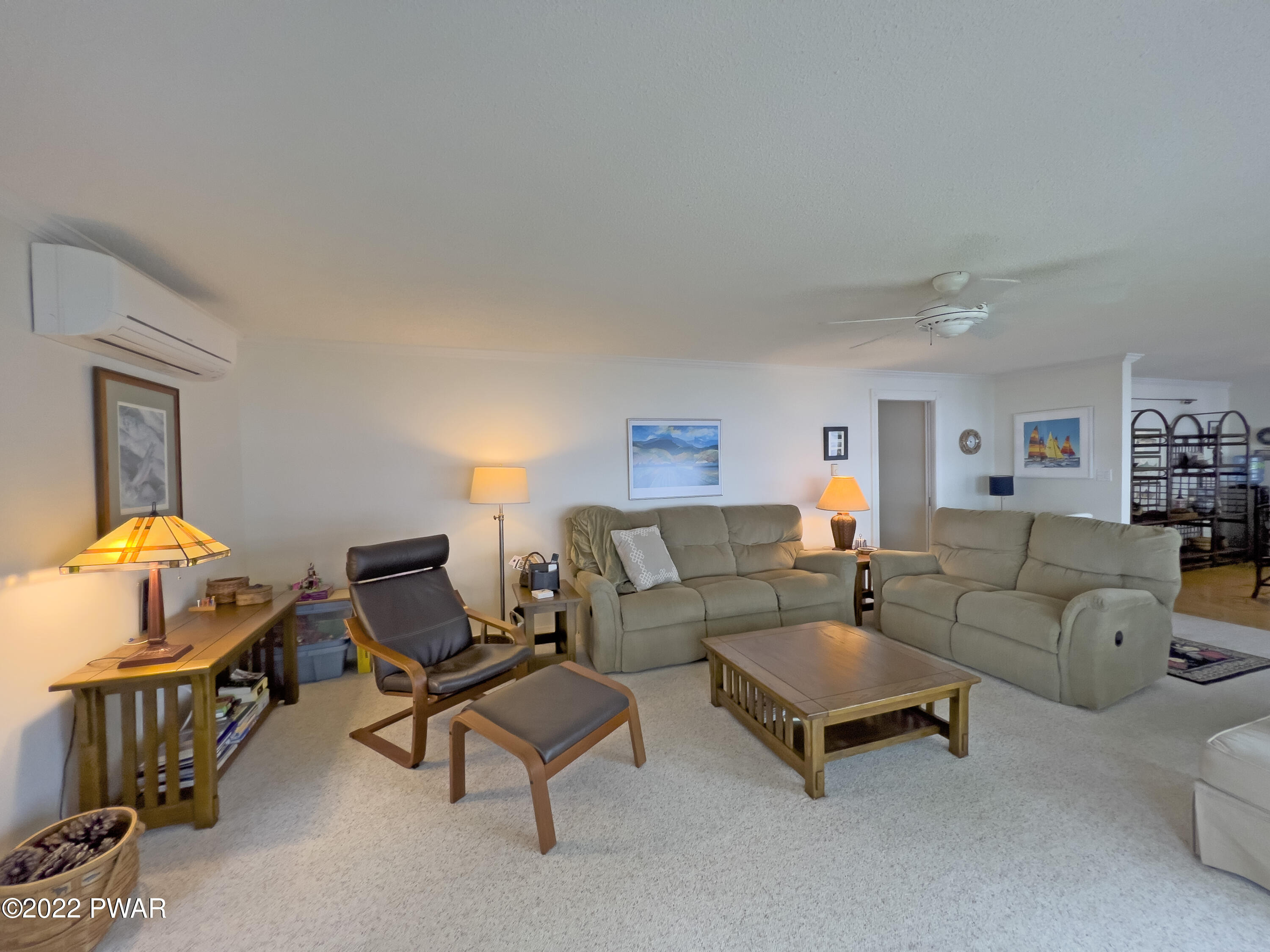 171 Shore Road Tafton, PA 18464 - Photo 22 of 73 Living Room